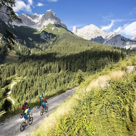 Poechtlhof Leogang