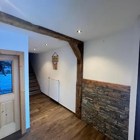 Poechtlhof Apartment