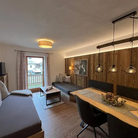 Apartament Poechtlhof *