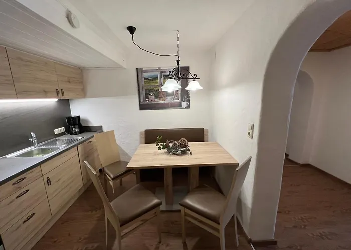 Poechtlhof Appartement *