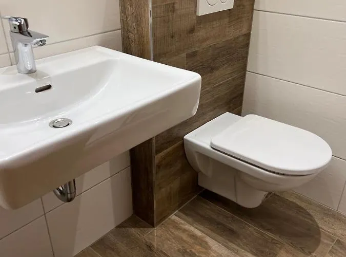 Poechtlhof 아파트