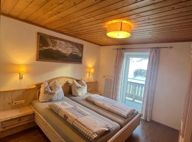 Poechtlhof Appartement *