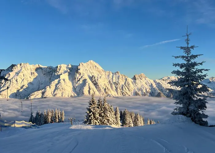 Poechtlhof 아파트