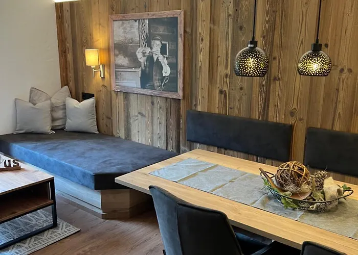 Appartement Poechtlhof *